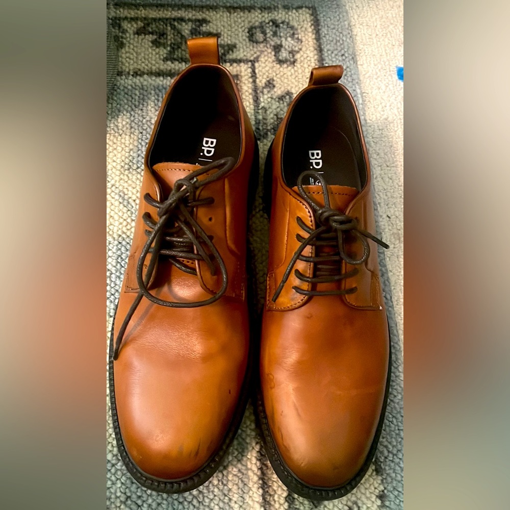 Men’s BP dress shoes. Size 10.5